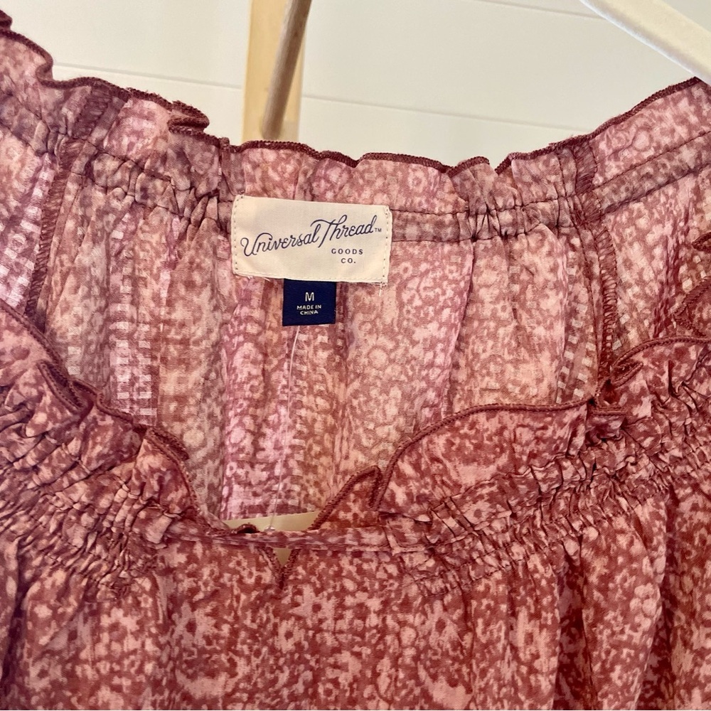 Universal Thread Floral Blouse in Burgundy - Picture 3 of 9